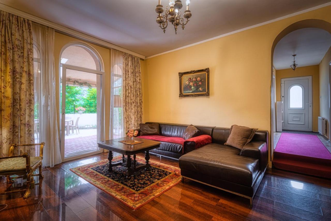 Vila Rococo Beograd Eksteriør billede
